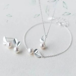 Bud Leaf Pearl sets